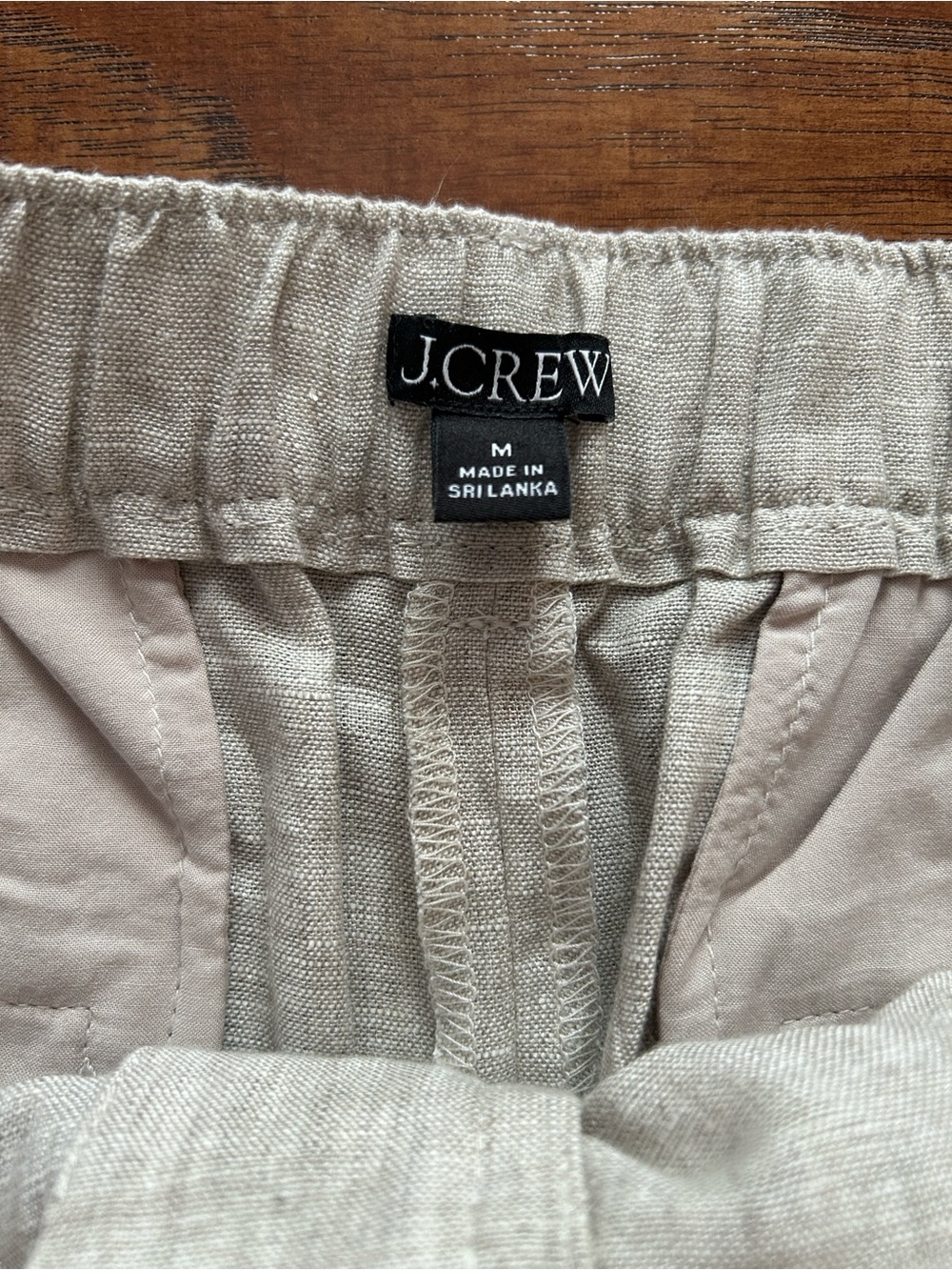 6" Harbor short in linen - Picture 3 of 5